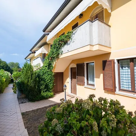 I Due Giardini Apartamento Montinelle